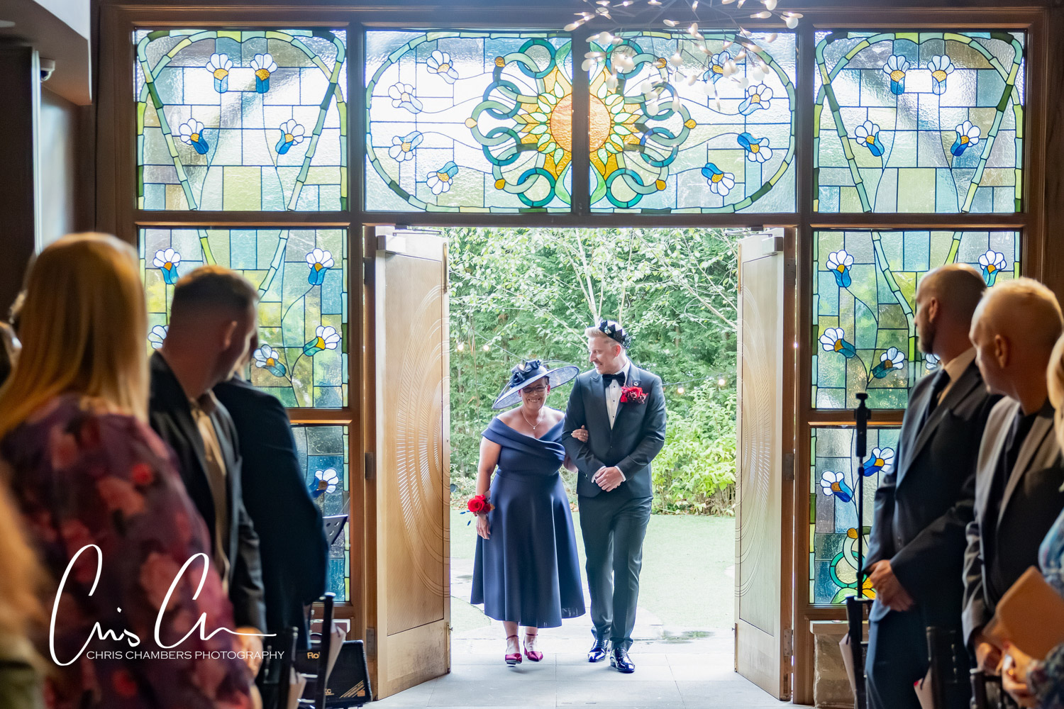 Yorkshire weddings at Manor House Huddersfield. Chris Chambers Photography