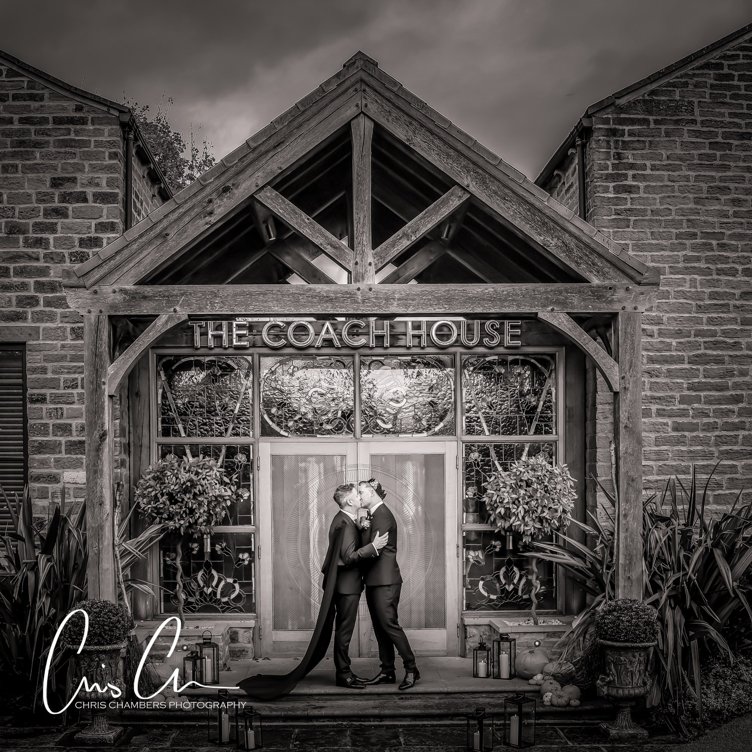 Manor House wedding photographs. Yorkshire wedding photographer.